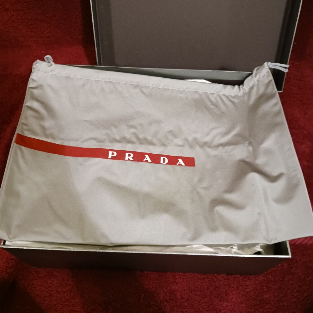 PRADA "Calzature Donna" Sneakers in GREAT Condition! - Only $210! - Picture 11 of 14